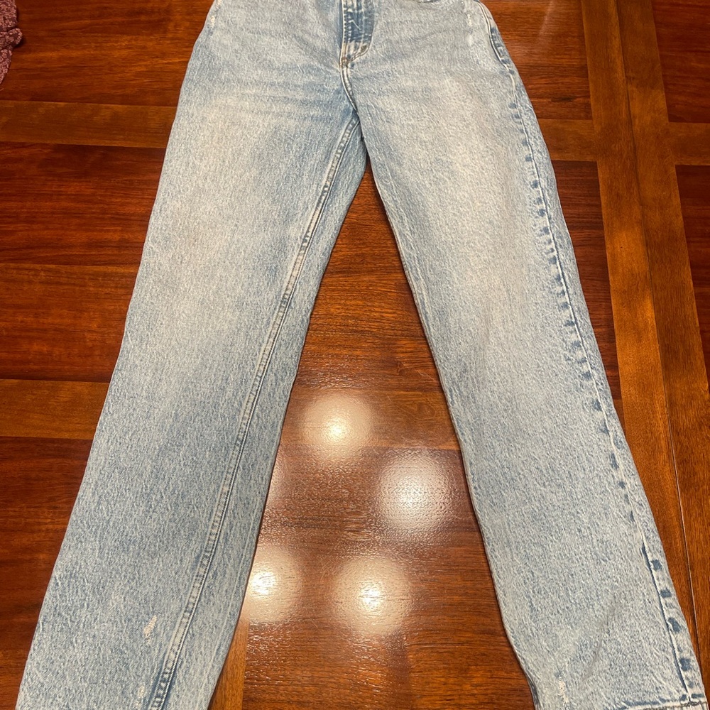 Abercrombie & Fitch Women's Light Blue Jeans